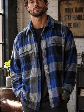 St. John's Bay Blue & Gray Plaid Flannel Shirt Jacket